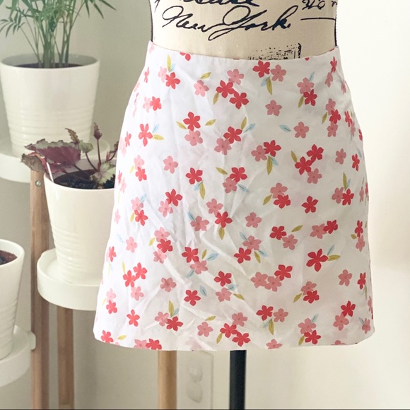 Reversible Floral Skirt - Picture 1 of 5